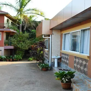 Hotel Comfort Entebbe